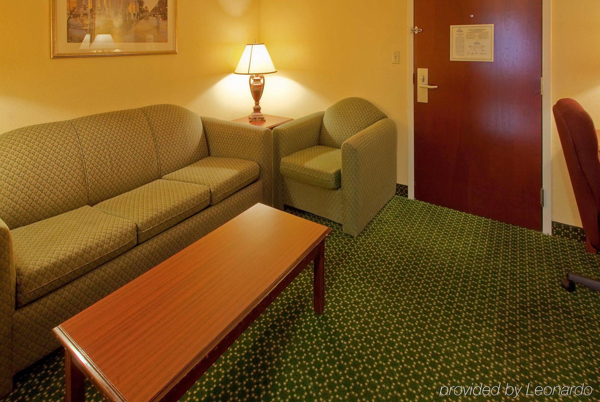 Four Points By Sheraton Dallas Arlington Entertainment District Bilik gambar